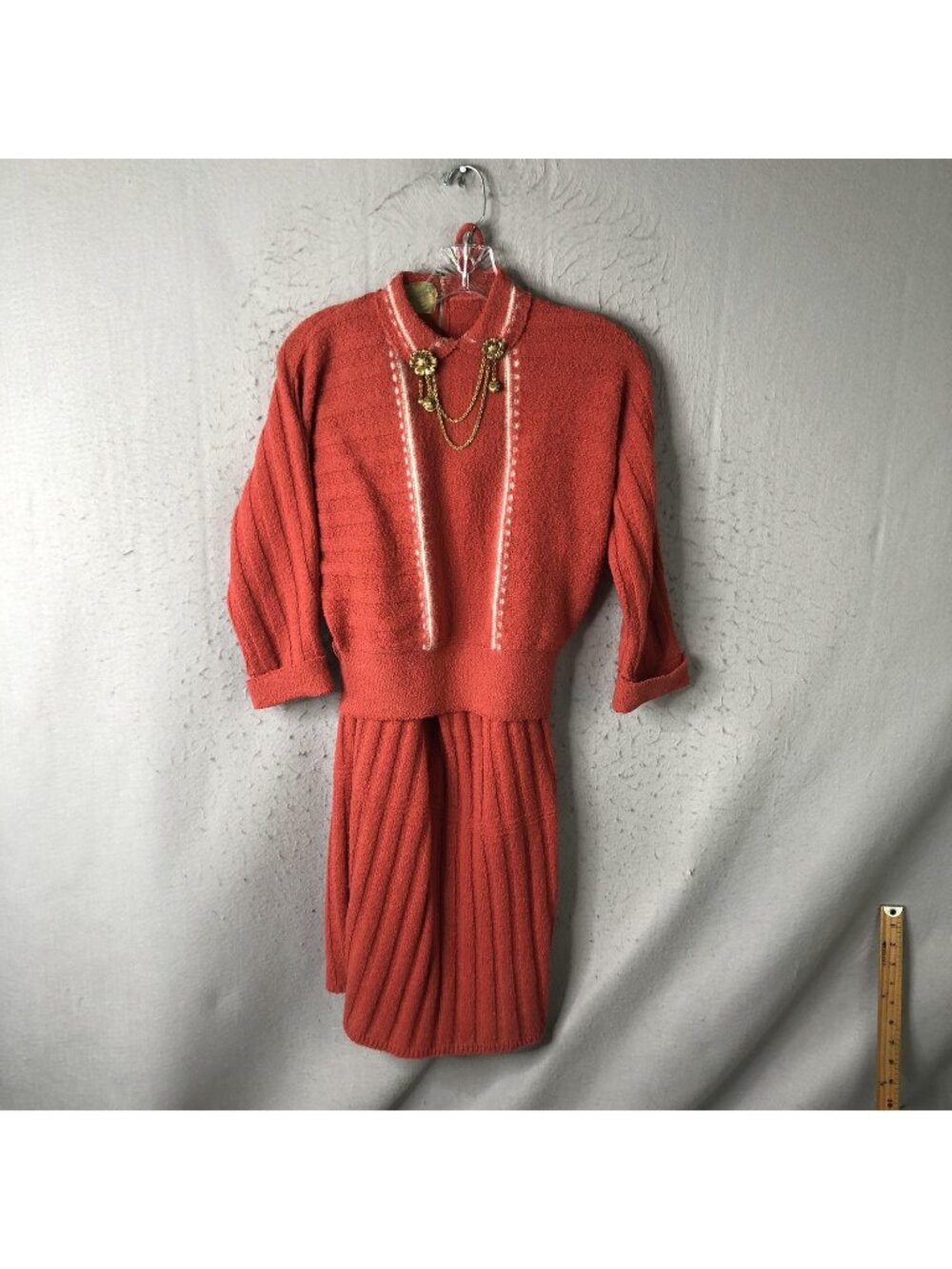 Vintage Old Money Sweater Skirt Set Womens M Red Knit Boucle Medallion Hollywood